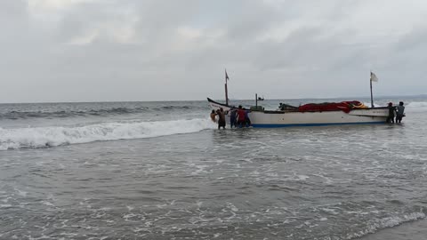 Boat ⛵ in the Sea