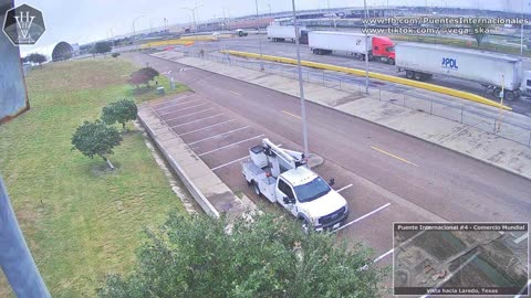 2024-01-02 - Puente Internacional 4 (viendo hacia Laredo, Texas)