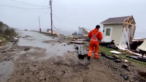Troops survey storm damage in Newfoundland