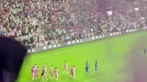 Leo Messi Scores free kicks for fun in Miami