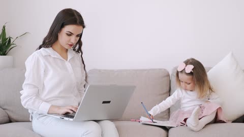 MOM WORKING FROM HOME