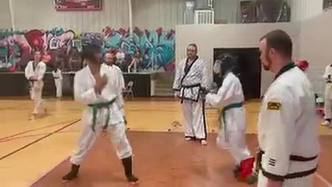 Kids Sparring 11