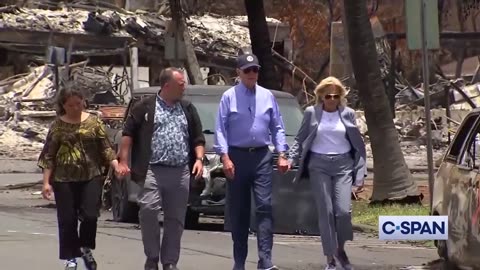 Biden Lands In Hawaii To The Locals Rightfully Chanting"F*ck Joe Biden"
