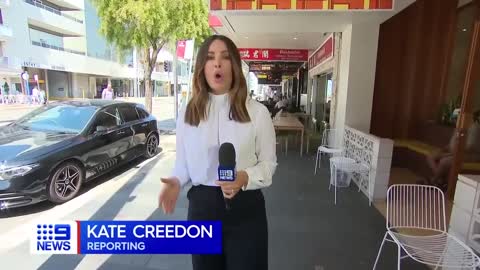 Wild brawl breaks out at popular Sydney beachside spot | 9 News Australia