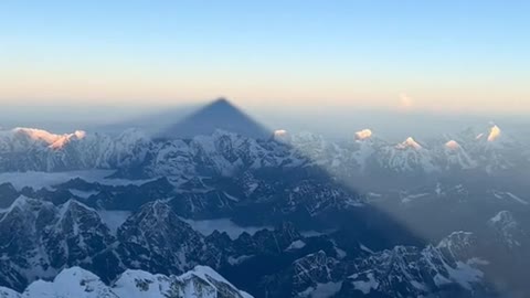 SO RARE! chances of seeing it like this are so slim with the shadow of Everest