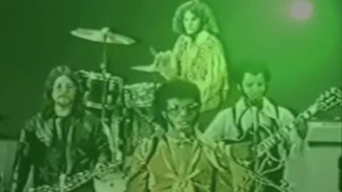 Sly & the Family Stone Sing a Simple Song