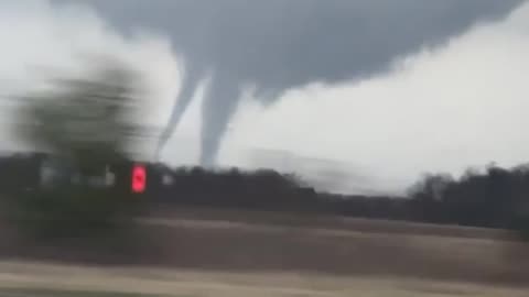 Multiple Vortex Tornados In Ohio