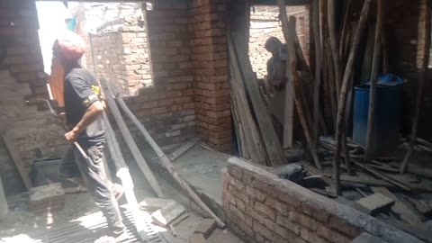 Amazing construction workers