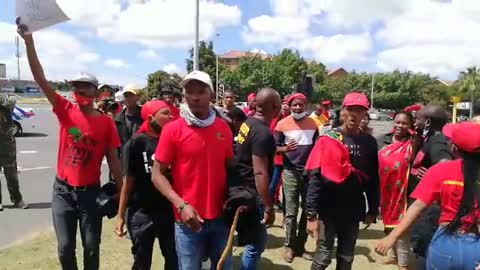 EFF continues protesting at Brackenfell High