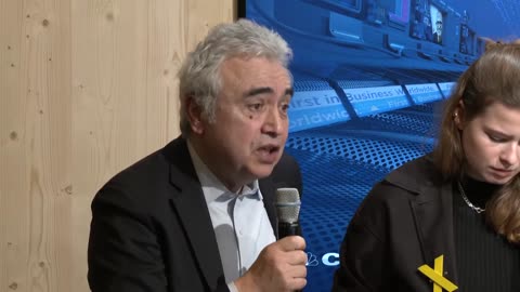 DAVOS LIVE Greta Thunberg takes part in a WEF event with IEA's Fatih Birol