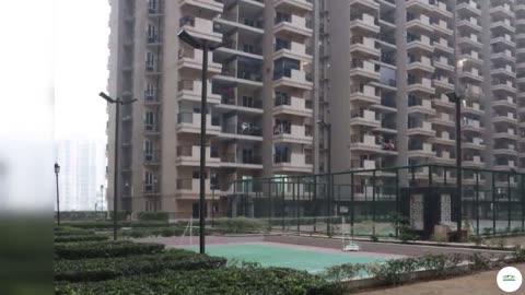 Gaur City 14th Avenue Resale Ready to Move Apartments