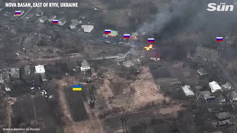 Ukrainian tank single handedly destroys massive Russian convoy east of Kyiv