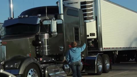 Amazing Mid-America Trucking Show (MATS) - Big Semi Trailers Trucks 2024
