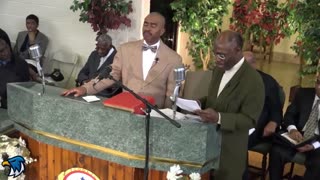 Pastor Gino Jennings- Fake signs