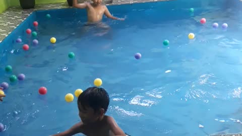 Berenang