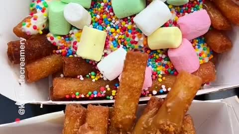 This Western Sydney food truck is serving fully loaded DONUT FRIES