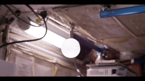 See how a Unique fluid Behaves in Space