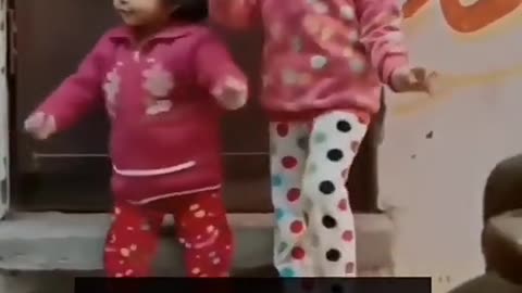 Two kids funny dance amazing