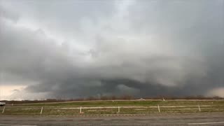 Storm clouds swirl as destructive winds batter northern Texas