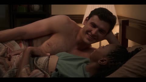 The Sex Lives of College Girls: Season 2 / Kiss Scenes (Whitney and Andrew)
