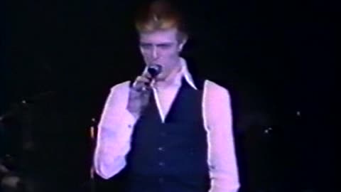 David Bowie - Waiting For The Man = Thin White Duke Rehearsals Vancouver 1976