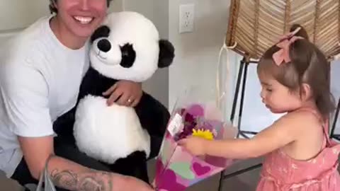 DAD SURPRISES DAUGHTER!! *cutest video ever* #shorts