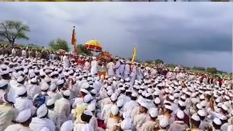 पंढरीच्या वारीचा एक विलक्षण क्षण @mrajjubhai799