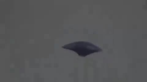 🛸 Diamond-shaped UFO sighted - recorded by 2nd observer above Curitiba, Paraná in Brazil