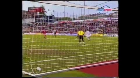 Luxembourg vs Russia (World Cup 2006 Qualifier)