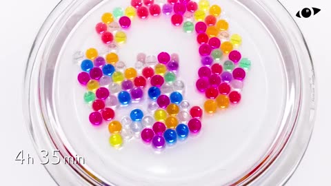 Time-Lapse Water Beads