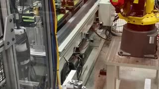 Robotic Pallet Transfer