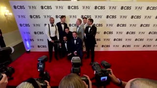 Tony winners pose with their trophies