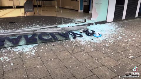 18-4-24 Bank Targeted In Night-Windows Smashed & Graffitied. Barclays Bank, _Full-HD