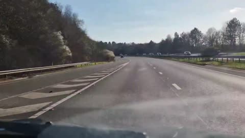 How to overtake on a motorway or dual carriageway