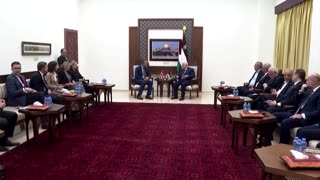 British FM meets Palestinian president as truce begins
