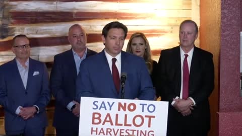 Ron DeSantis Makes Big Reveal About What He Told Twitter
