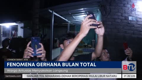 Warga Semarang dan Lombok Barat Antusias Melihat Fenomena Gerhana Bulan Total