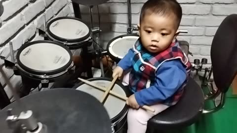 1year Baby Boy drumming