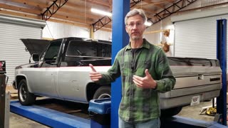 GORGEOUS Mod Comes in with Strange Miss | 1984 Chevy Silverado