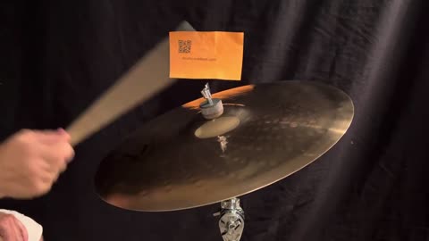18” Zildjian Z Custom Rock Crash cymbal