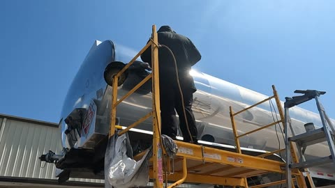 Big Rig Semi Truck Tanker Polishing in Orlando, Tampa, Miami, Pensacola, FL