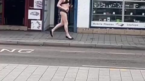 Transgender man goes for a run while wearing women’s lingerie in Leicester, UK