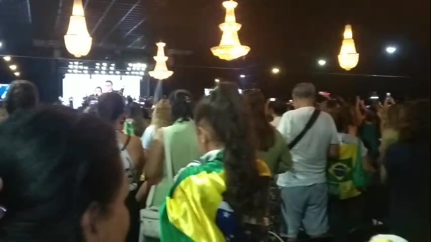 Nosso Amado Presidente Jair Messias Bolsonaro em Vitória 11/11/23 Vídeo 03