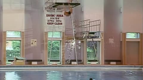 DIVE Mr Bean! - Funny Clips -