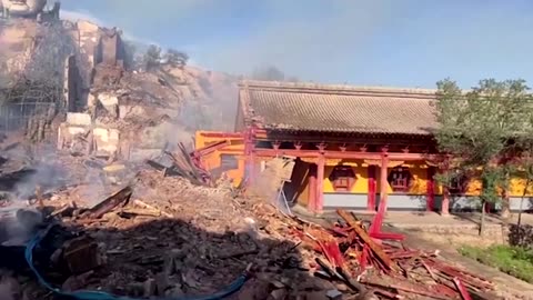 Buddha statue in China goes up in flames