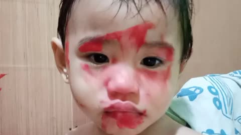 Baby doing Make up