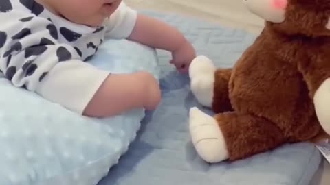 Try Not To Laugh 😍 Funny Babies Videos