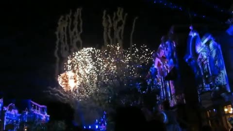 Fireworks Disney Let It Go Frozen