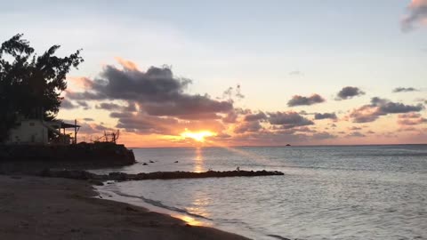 background video pantai - pemandangan pantai indah