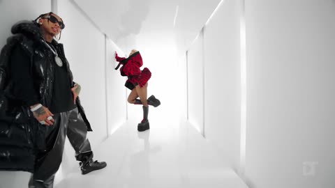 Tyga - Pimp ft. Nicki Minaj, Wiz Khalifa (Music Video)
